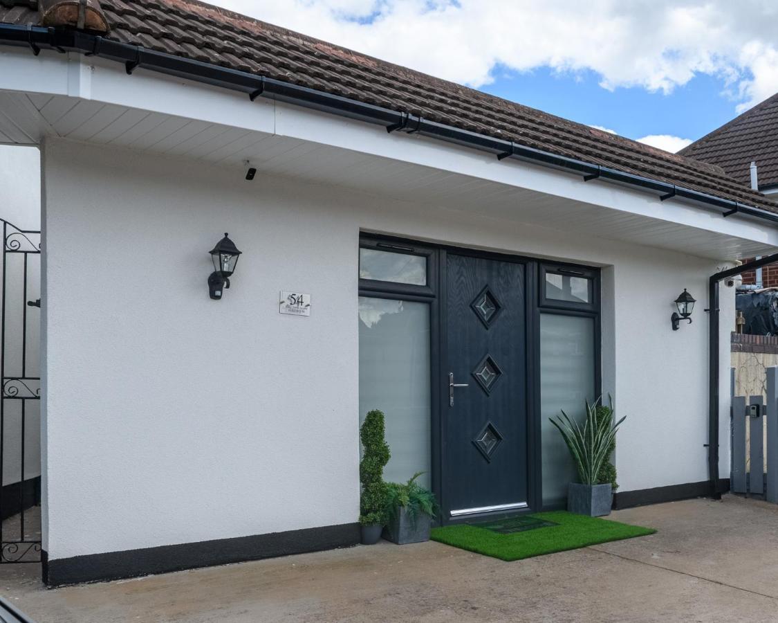 Luxury One Bedroom Guesthouse M6, Junction 10 Walsall Willenhall Exteriér fotografie